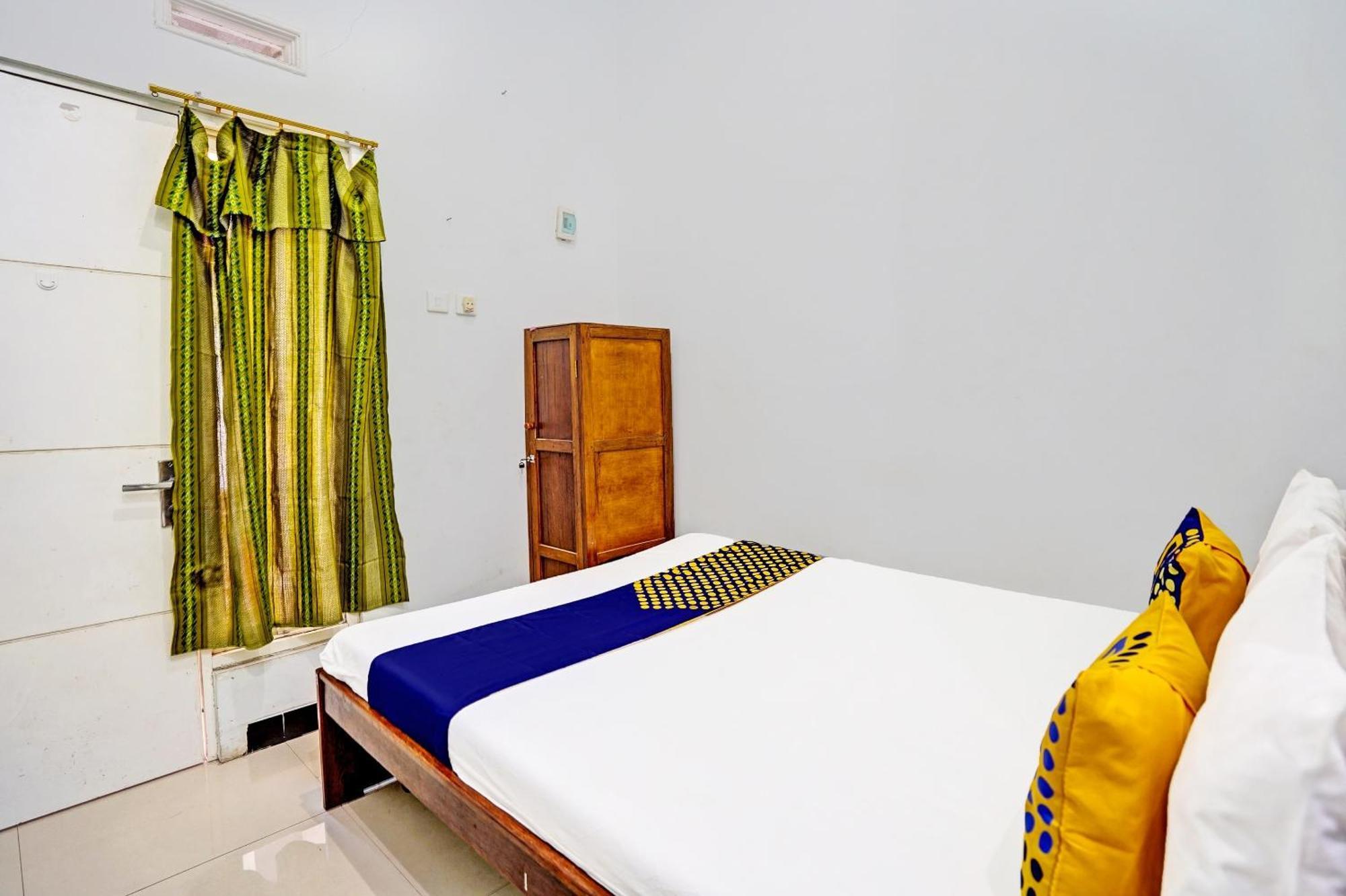 Oyo Life 91866 Paradise Ok Kost Syariah Mojokerto Exterior foto